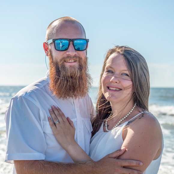 Meet your Posher, Jessica - Picture 2 of 3